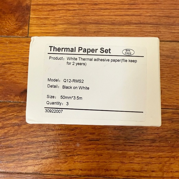 Phomemo T02 Inkless Mini Printer with 3 Roll Pack of Adhesive Paper - Picture 10 of 11